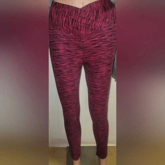 WOMEN'S V SHAPE LEGGINGS NWOT - Picture 1 of 3